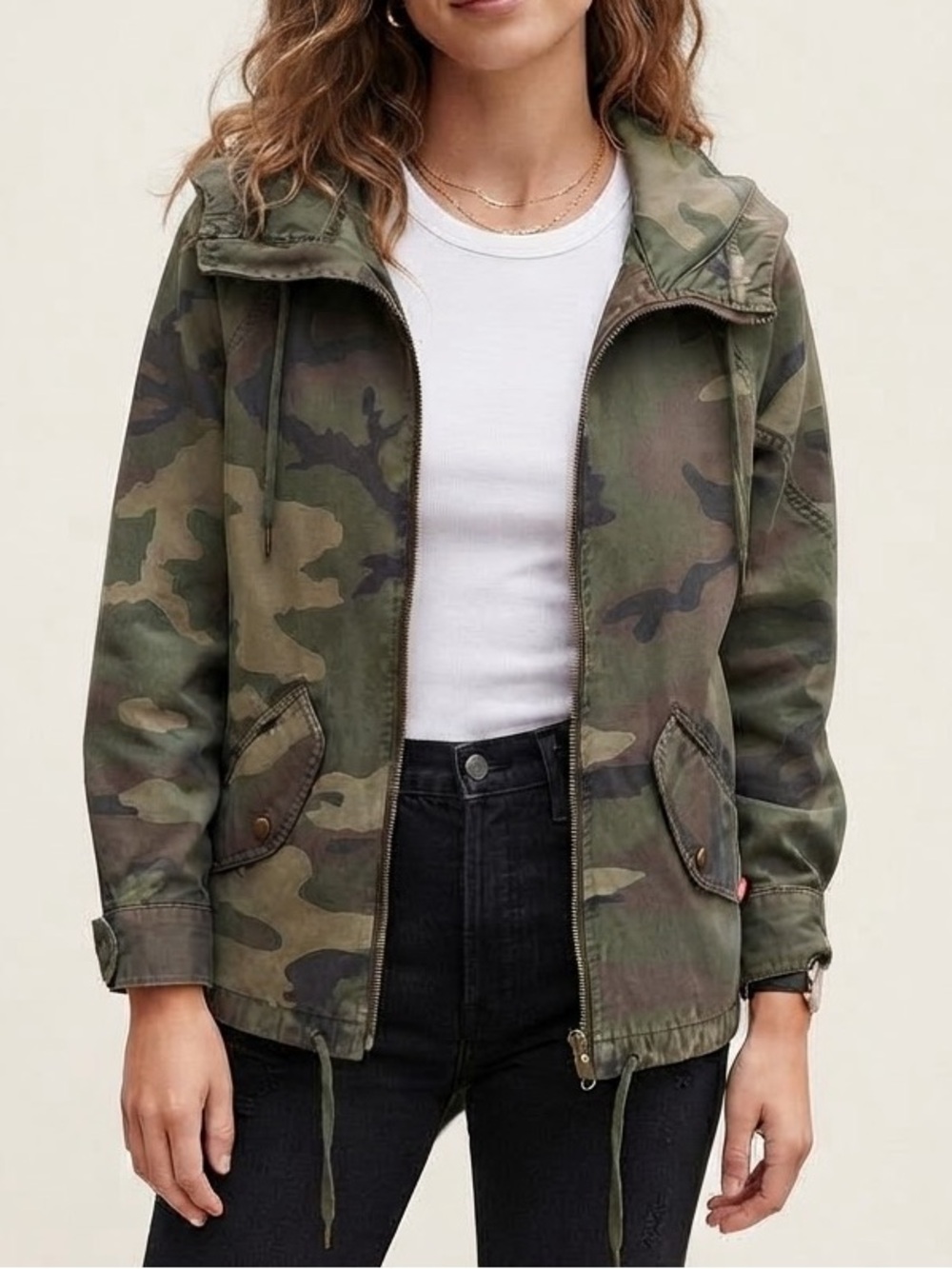 TNA| Aritzia| Green Camouflage Utility Hooded Jacket Sz S